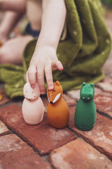 Bath toy squeezy animals - Mrs. Elephant & Mr Crocodile - Kollektive - Official distributor